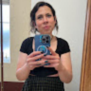 Meet your Posher, Jade